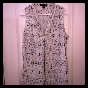 🌴 Nine West blouse